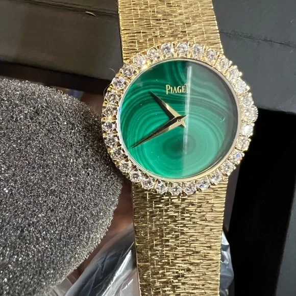 Rare Vintage Piaget Green Dial Ladies Diamond Watch - Picture 2 of 14
